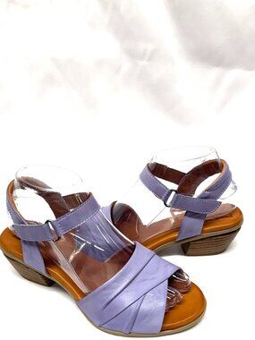 MIZ MOOZ WOMEN'S ANKLE STRAP LEATHER HEELED SANDALS LAVENDER 37EU / 7US # T-81